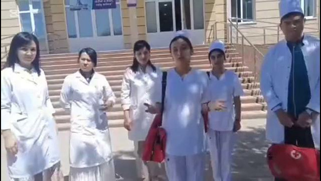 Bir kasb – bir yaxshilik” loyihasi Qarshi Abu Ali ibn Sino nomidagi Jamoat salomatligi texnikumida davom etmoqda (videolavxa)